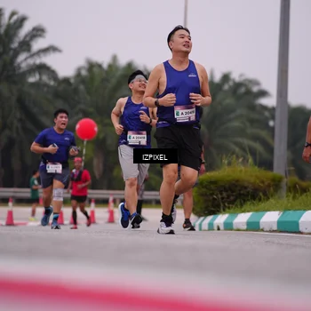 Runner Photo 7533361