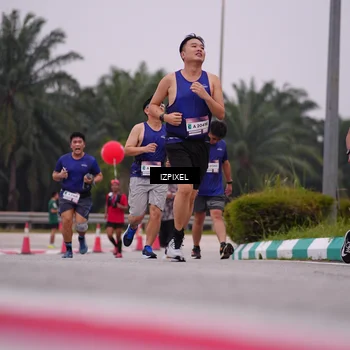 Runner Photo 7533362