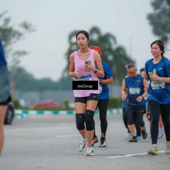 Runner Photo 7533371