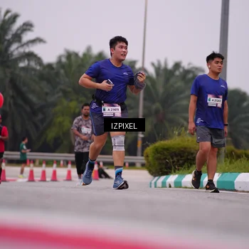 Runner Photo 7533378