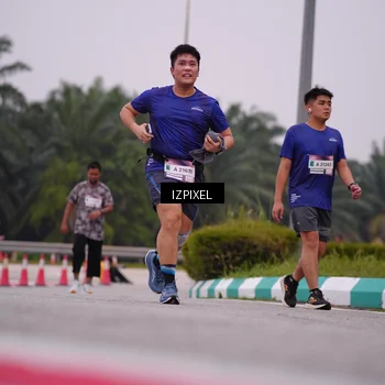 Runner Photo 7533381