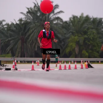 Runner Photo 7533400