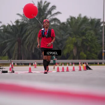 Runner Photo 7533402