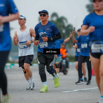Runner Photo 7533416