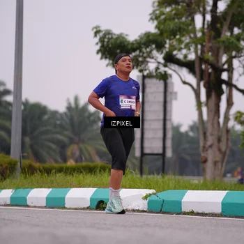Runner Photo 7533417