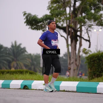 Runner Photo 7533430