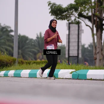Runner Photo 7533442