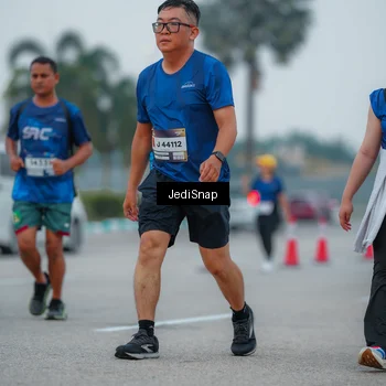 Runner Photo 7533456