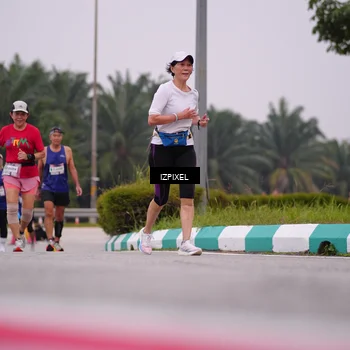 Runner Photo 7533468
