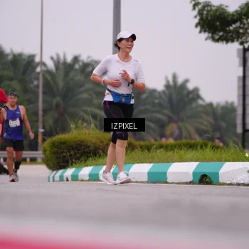 Runner Photo 7533469