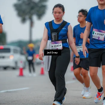 Runner Photo 7533476