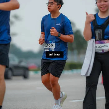 Runner Photo 7533490
