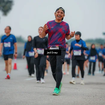 Runner Photo 7533510