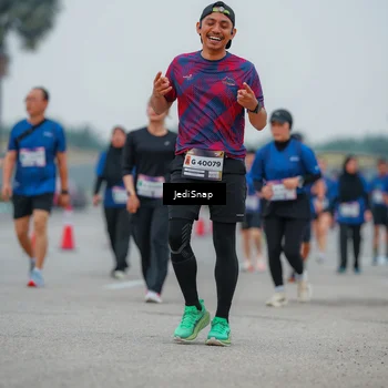 Runner Photo 7533518