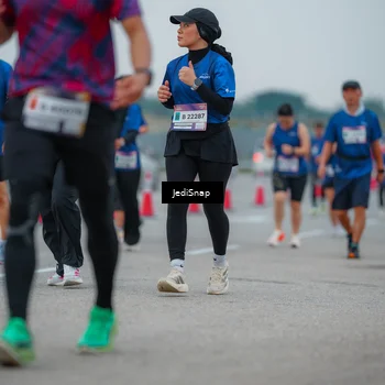 Runner Photo 7533542
