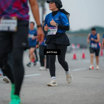 Runner Photo 7533554