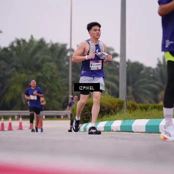 Runner Photo 7533557
