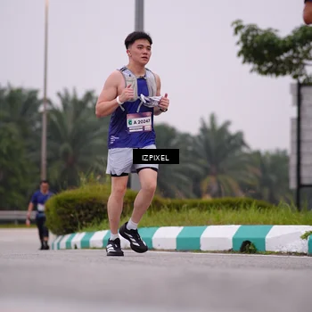Runner Photo 7533563