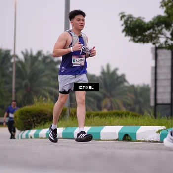 Runner Photo 7533570