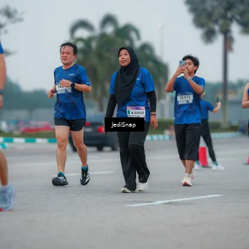 Runner Photo 7533580