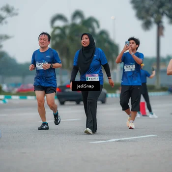 Runner Photo 7533583