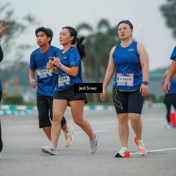 Runner Photo 7533606
