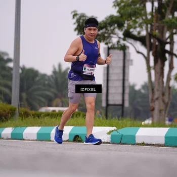 Runner Photo 7533610