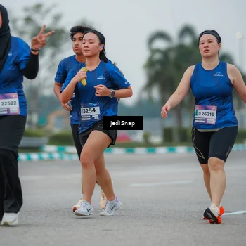 Runner Photo 7533614