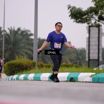 Runner Photo 7533631