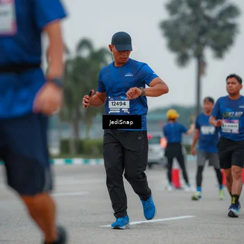 Runner Photo 7533638