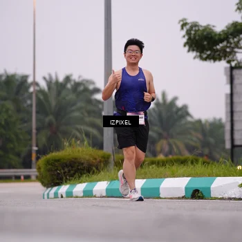 Runner Photo 7533652
