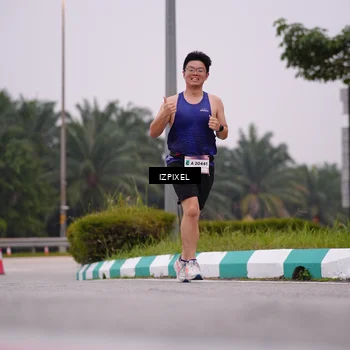 Runner Photo 7533656