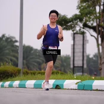 Runner Photo 7533657
