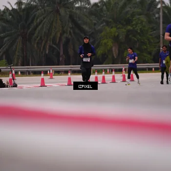 Runner Photo 7533673