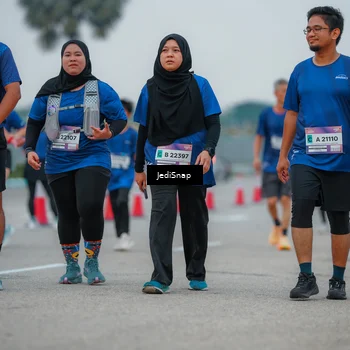 Runner Photo 7533681