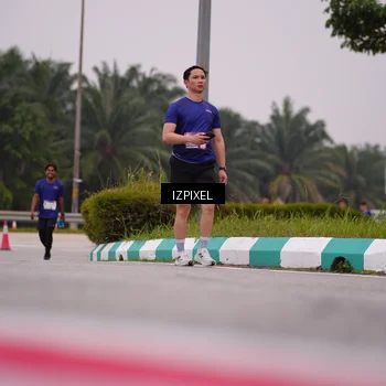 Runner Photo 7533682