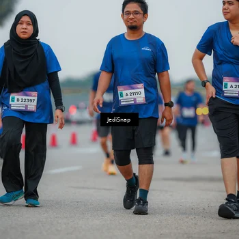 Runner Photo 7533684