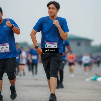 Runner Photo 7533717
