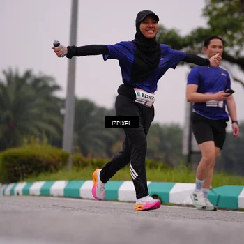 Runner Photo 7533726