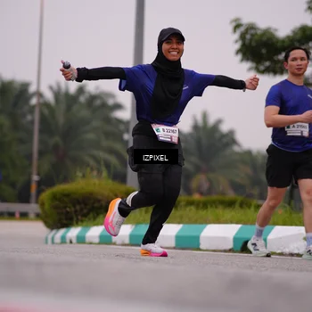 Runner Photo 7533728