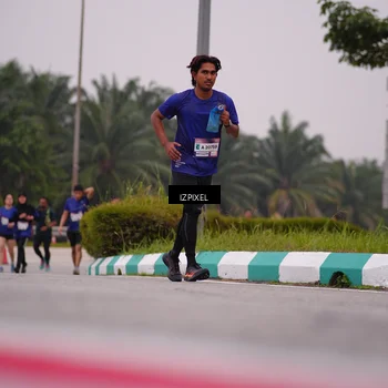 Runner Photo 7533743