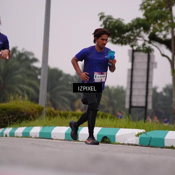 Runner Photo 7533766