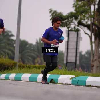 Runner Photo 7533769