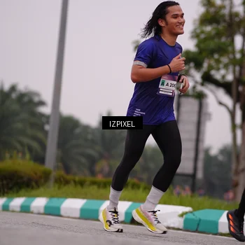 Runner Photo 7533771