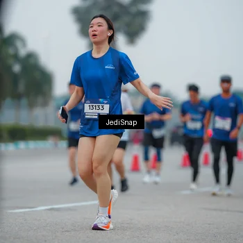 Runner Photo 7533781