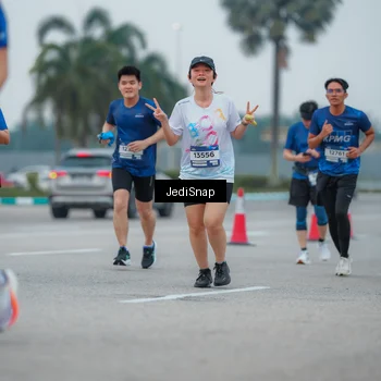 Runner Photo 7533784
