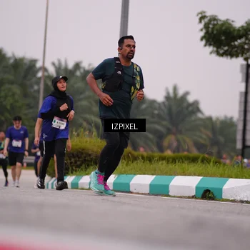 Runner Photo 7533786