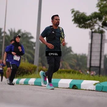 Runner Photo 7533791