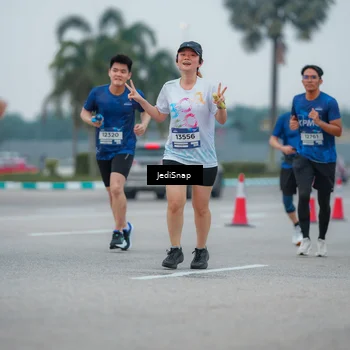 Runner Photo 7533796