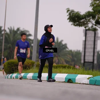 Runner Photo 7533798